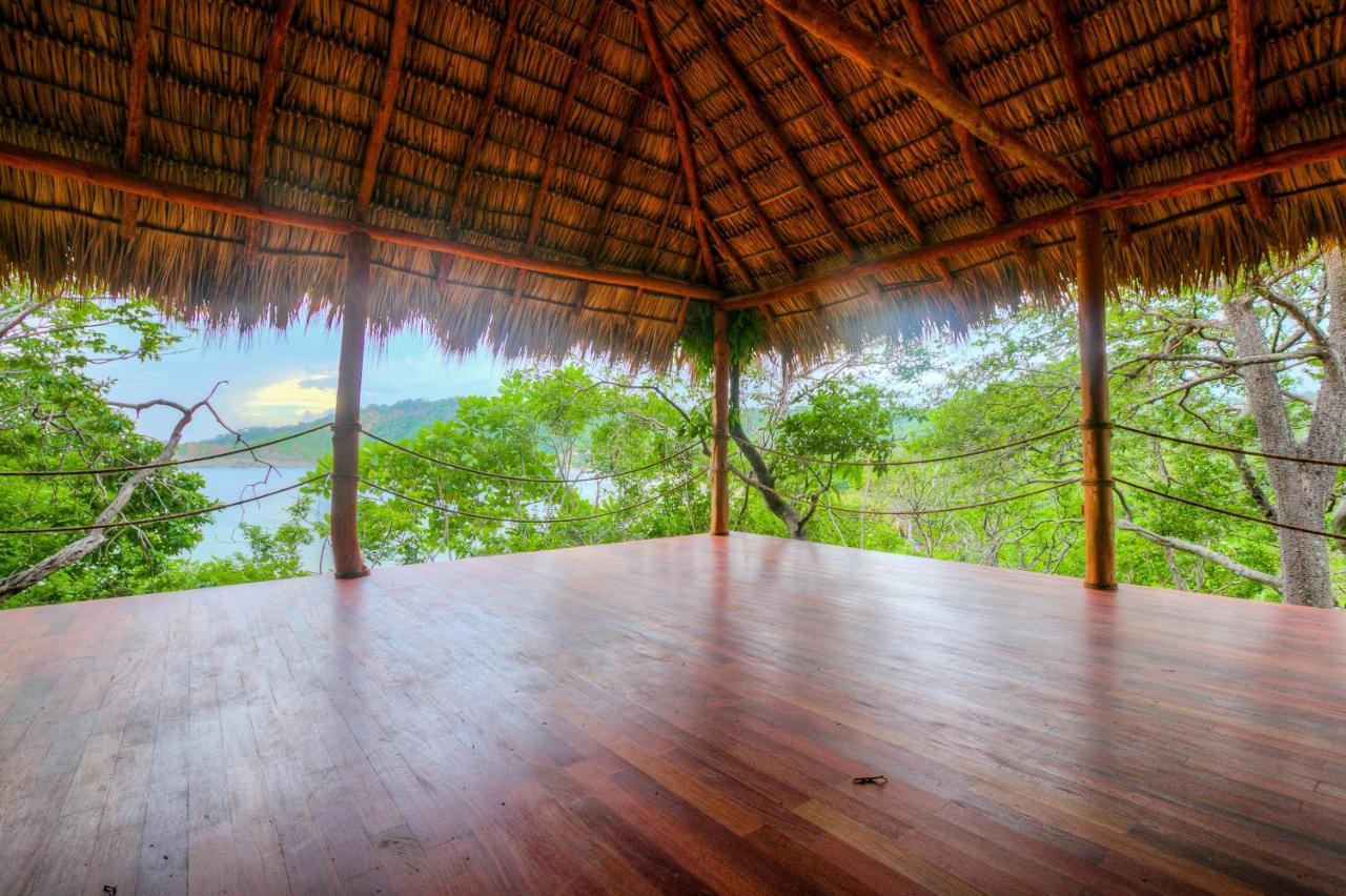 Mukul Resort Tola Bagian luar foto